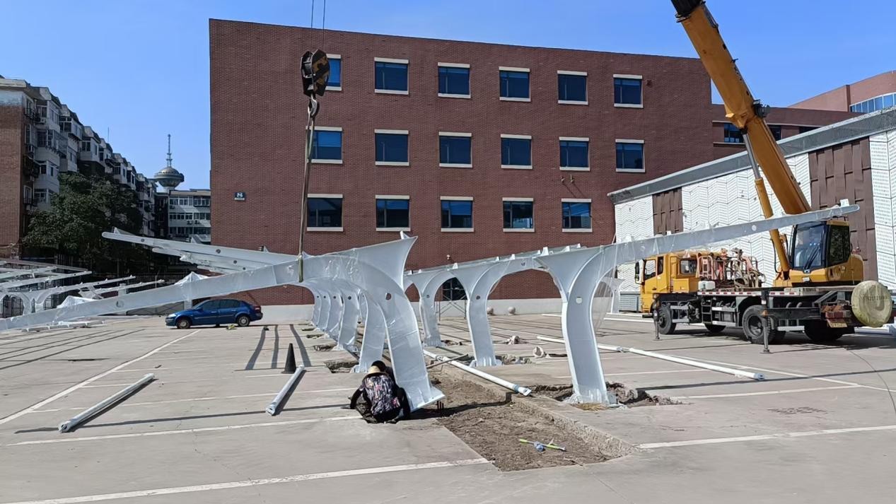 Construction case